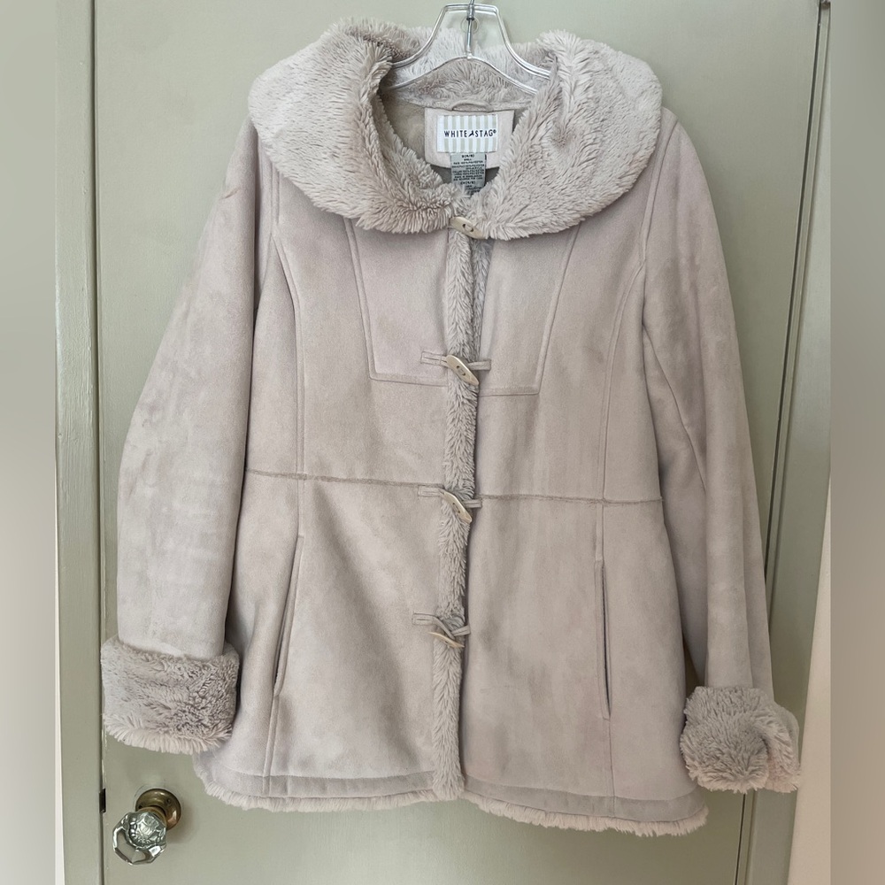 White Stag faux leather coat-size 4 to 6, more like a six.